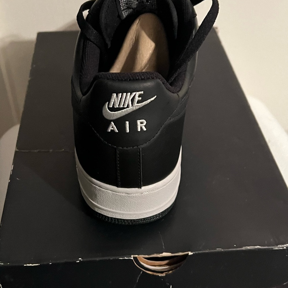 Nike Black and Tan Athletic Shoes - Picture 5 of 10